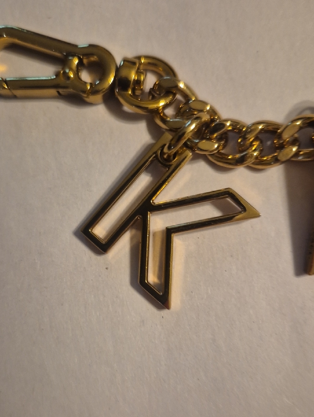 Karl Lagerfeld Charm. - Picture 2 of 6